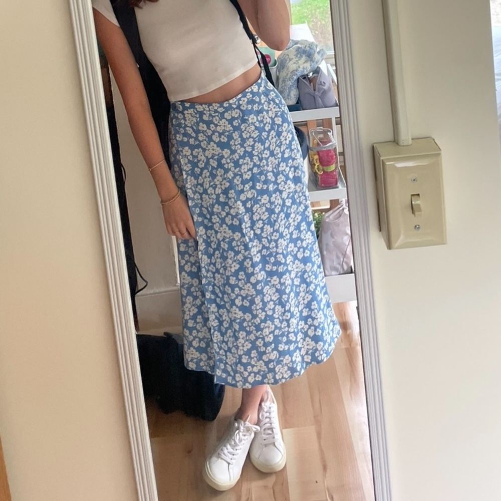 Reformation Betty Floral Print Midi Skirt - Picture 8 of 10